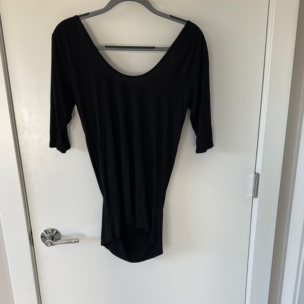[Feel the piece] NWOT cowl back top